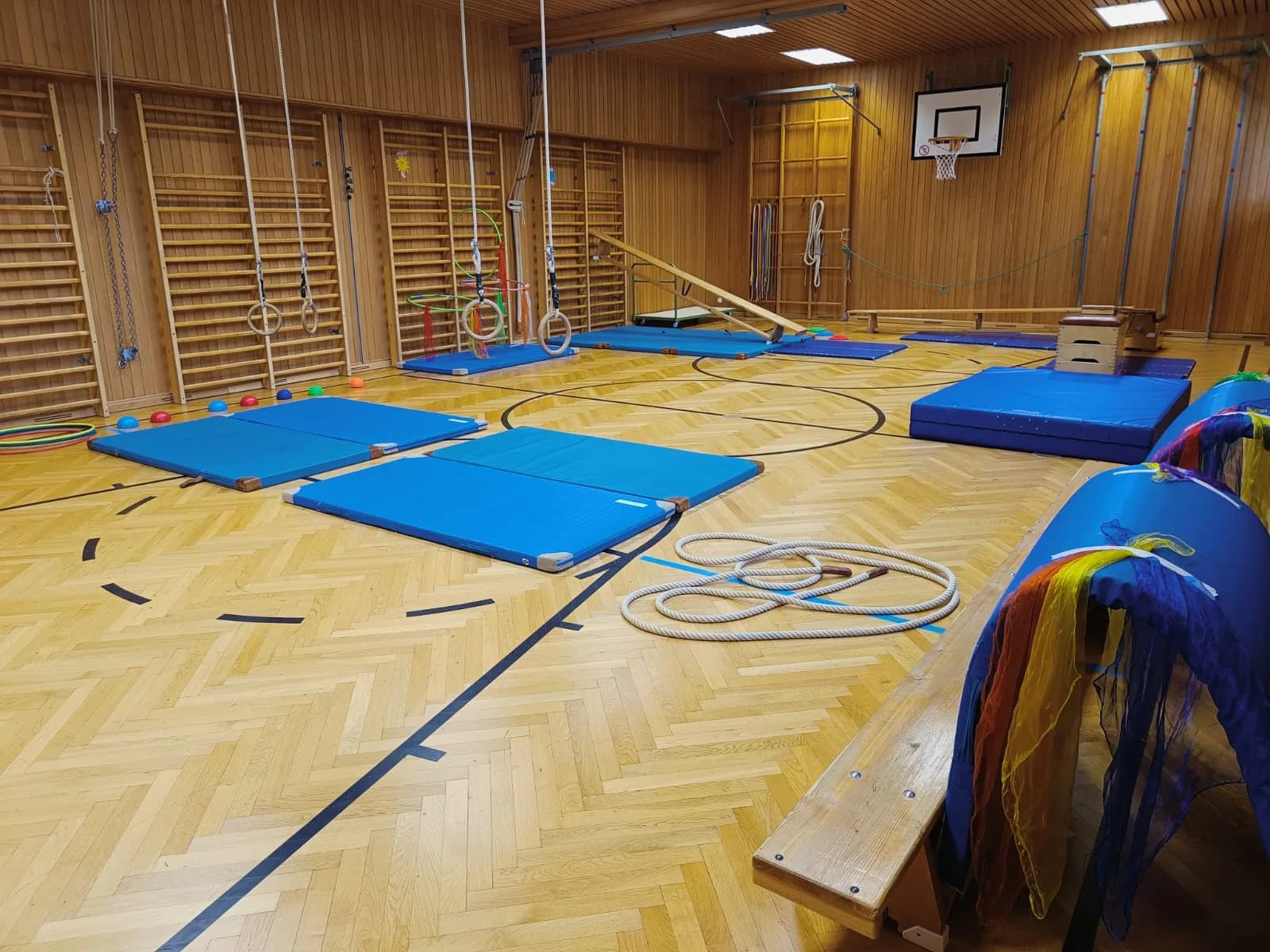 Turnhalle Gnesau